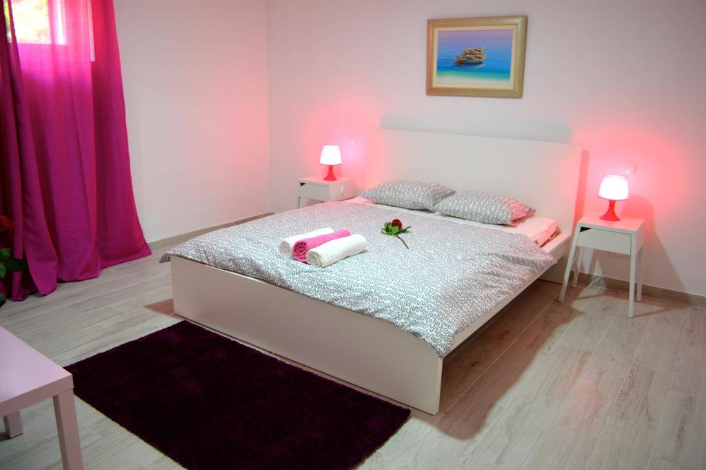 Apartment Paulina Trogir Room photo