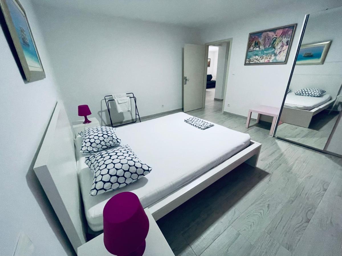 Apartment Paulina Trogir Exterior photo
